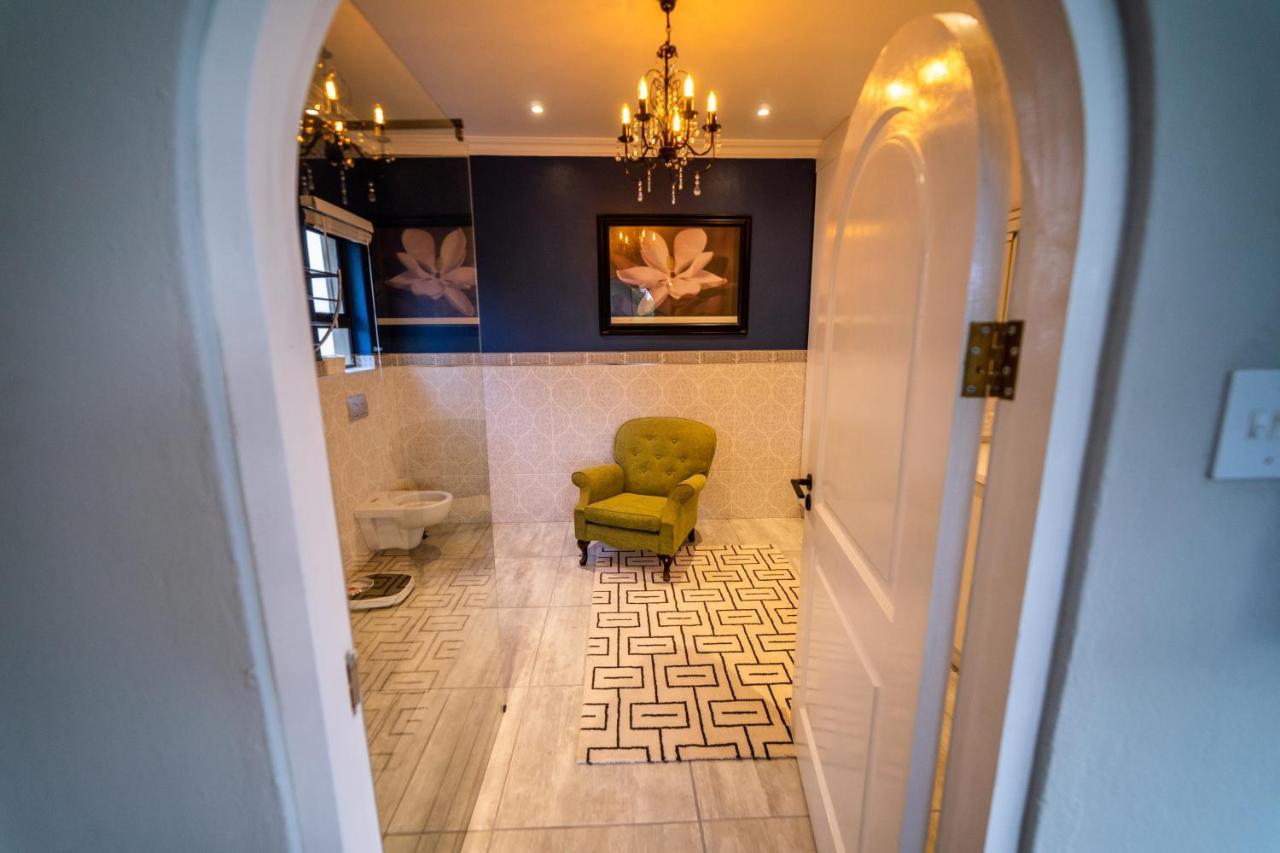 Luxury Boutique Home In Kyalami ميدراند المظهر الخارجي الصورة