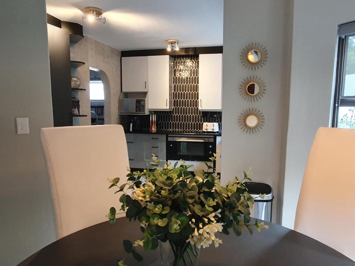 Luxury Boutique Home In Kyalami ميدراند المظهر الخارجي الصورة